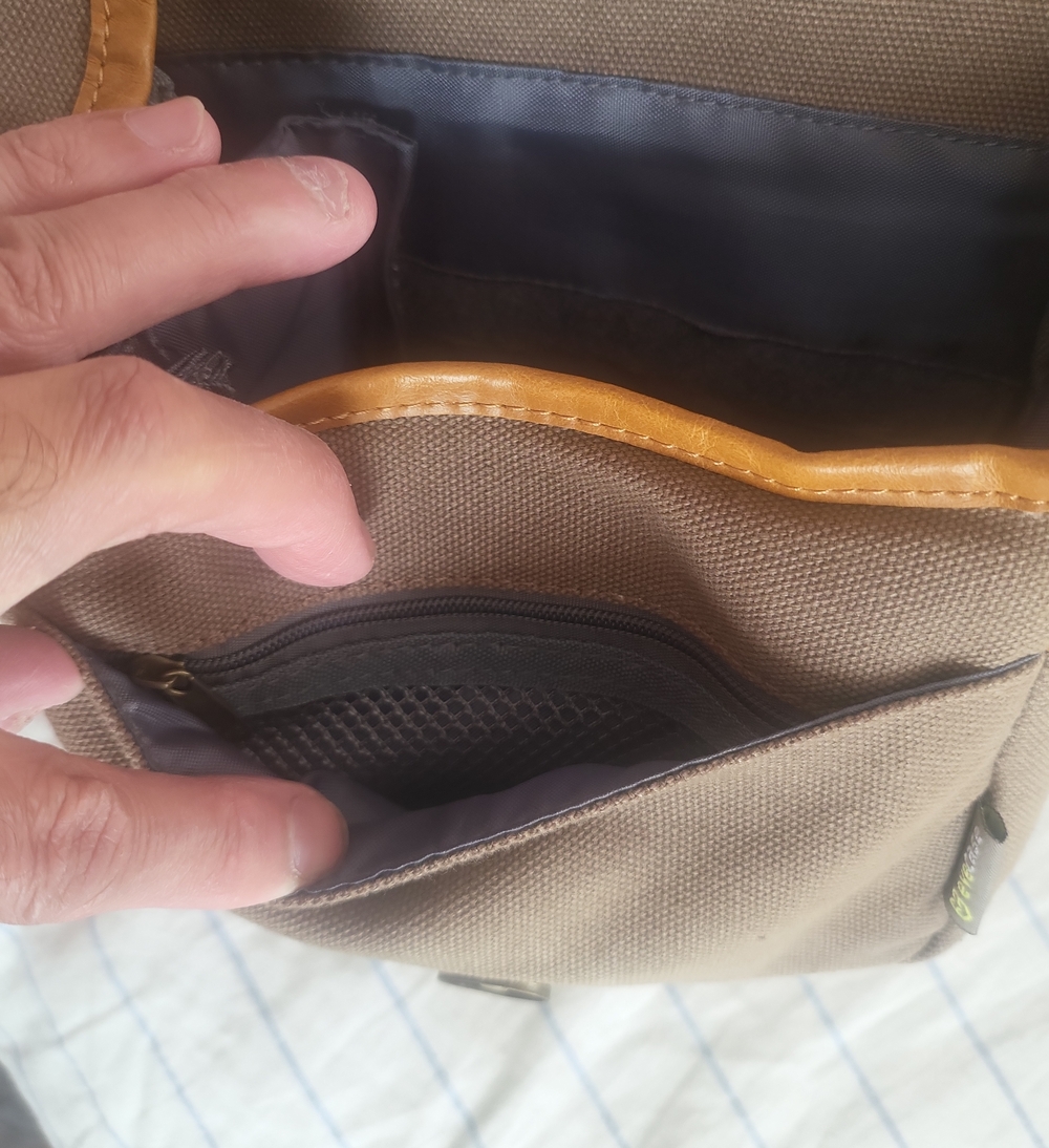 Digital Camera Bag - Picture 5 of 7